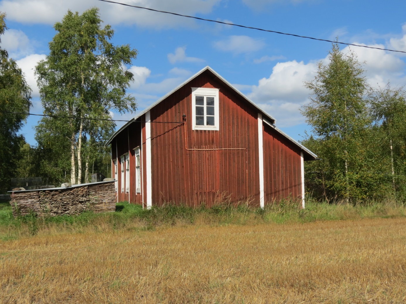 Här samma gård fotograferad från norr år 2013.