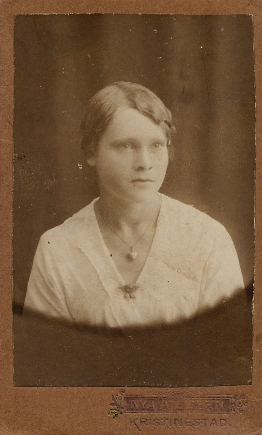 Här Anna Lillsjö i unga år.