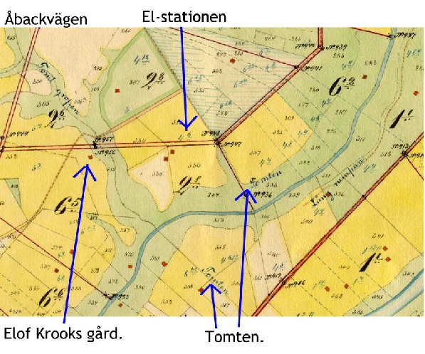 Enligt läraren Einar Lind skulle den äldsta bosättningen i Dagsmark har funnits på Åbackan på den så kallade Tomten. Den djupa dalen mellan Elof Krooks gård och el-stationen kallas för Tomtgropen och bakom den ner mot ån så finns själva Tomten. Det här området odlades upp först efter storskiftet och några kända bebyggare finns inte.