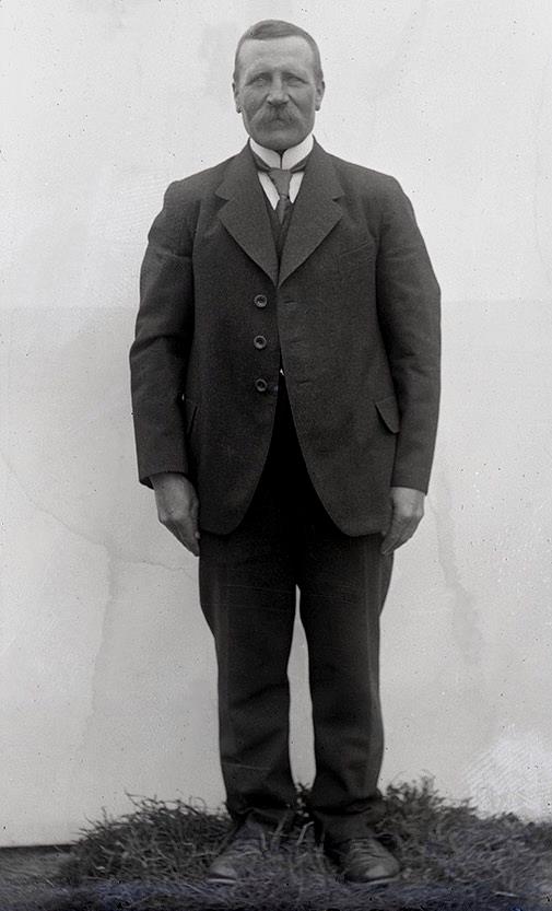 På bilden sågägaren Viktor Storkull (1873-1936) från Dagsmark.