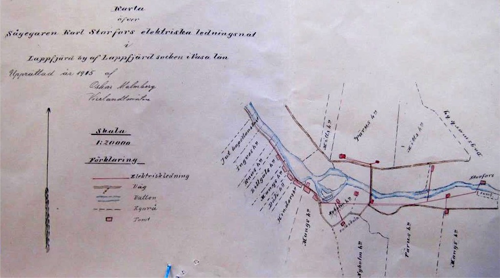 Ritningen över Karl Storfors elnät är lånad från Landsarkivet i Vasa. Kartan ritad 1915, alltså före Viktor Nylund började bygga kraftverket Pärus-Fors Ab.