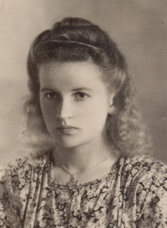 Här Ethel Backlund i unga år, före hon gifte sig med Veli Kangas.