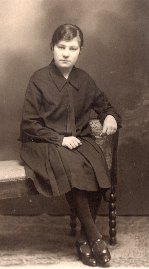 Svea Solfvin i unga år.