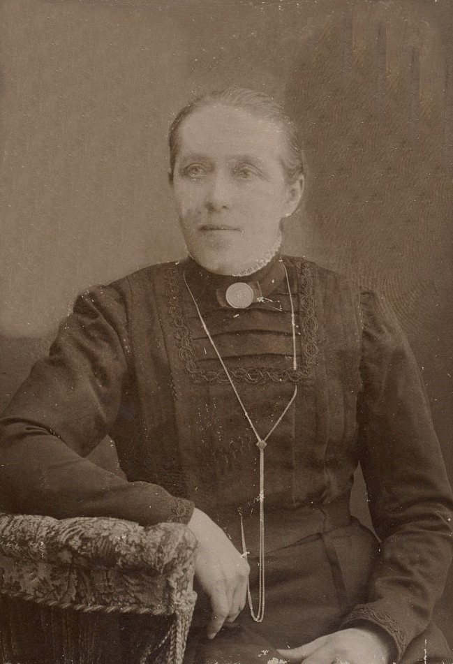 Här trotjänarinnan Vendla Lång (1859-1936) som var faster till Beckaas-Josip Lång..