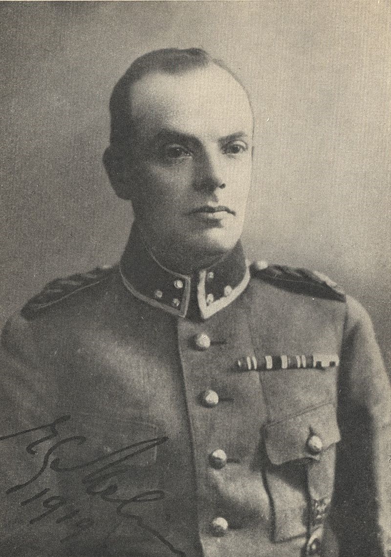 Gunnar Melin som ledde den svenska gruppen med sydösterbottningar till Näsilinna och tillbaka, var född i Vasa och hade fått jägarutbildning i Tyskland.