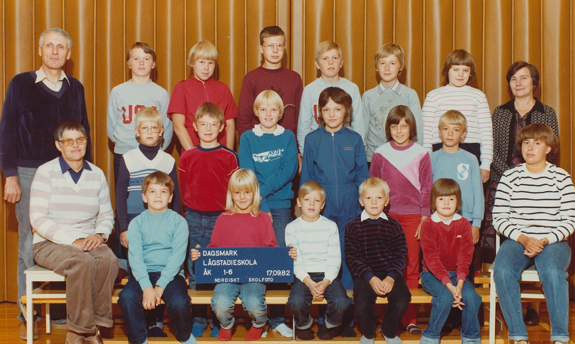 År 1982, hela skolan.