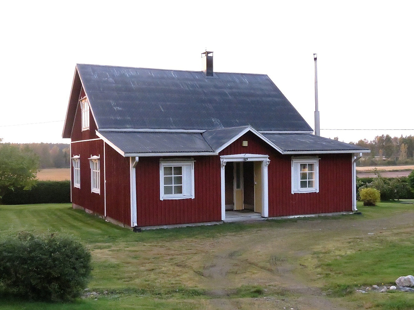 Huset fotograferat 2017 från Lillsjövägen.