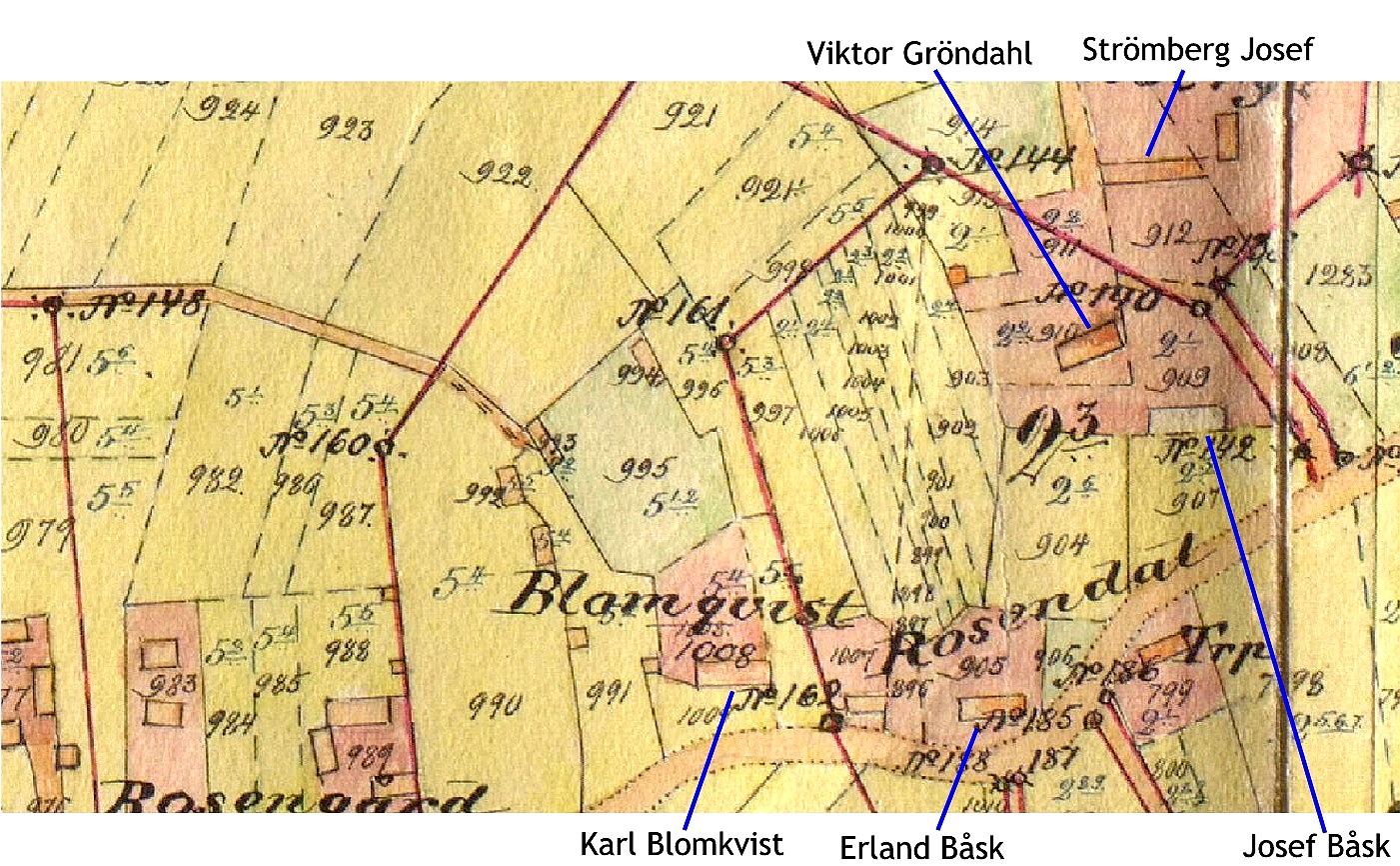 Här på storskifteskartan ser vi hur gårdarna var placerade i området runt Gröndahlas tå och Kias-kroken. Viktor Gröndahl och Josef Båsk var bröder och deras gårdar flyttades till Åbackan. Området togs sedan över av Erland Båsk på hemmanet Rosendal. Strömbergs gård uppe i högra hörnet finns fortfarande kvar på samma ställe.