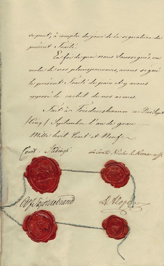 Fredsavtalet mellan Ryssland och Sverige skrevs i Fredrikshamn den 17 september 1809. Det skrevs på franska och undertecknades av Anders Fredrik Skjöldebrand och Curt von Stedingk från Sverige och Nikolaj Rumtjantev och David Alopaeus från Ryssland. I och med detta fredsavtal skildes Finland från Sverige för gott.