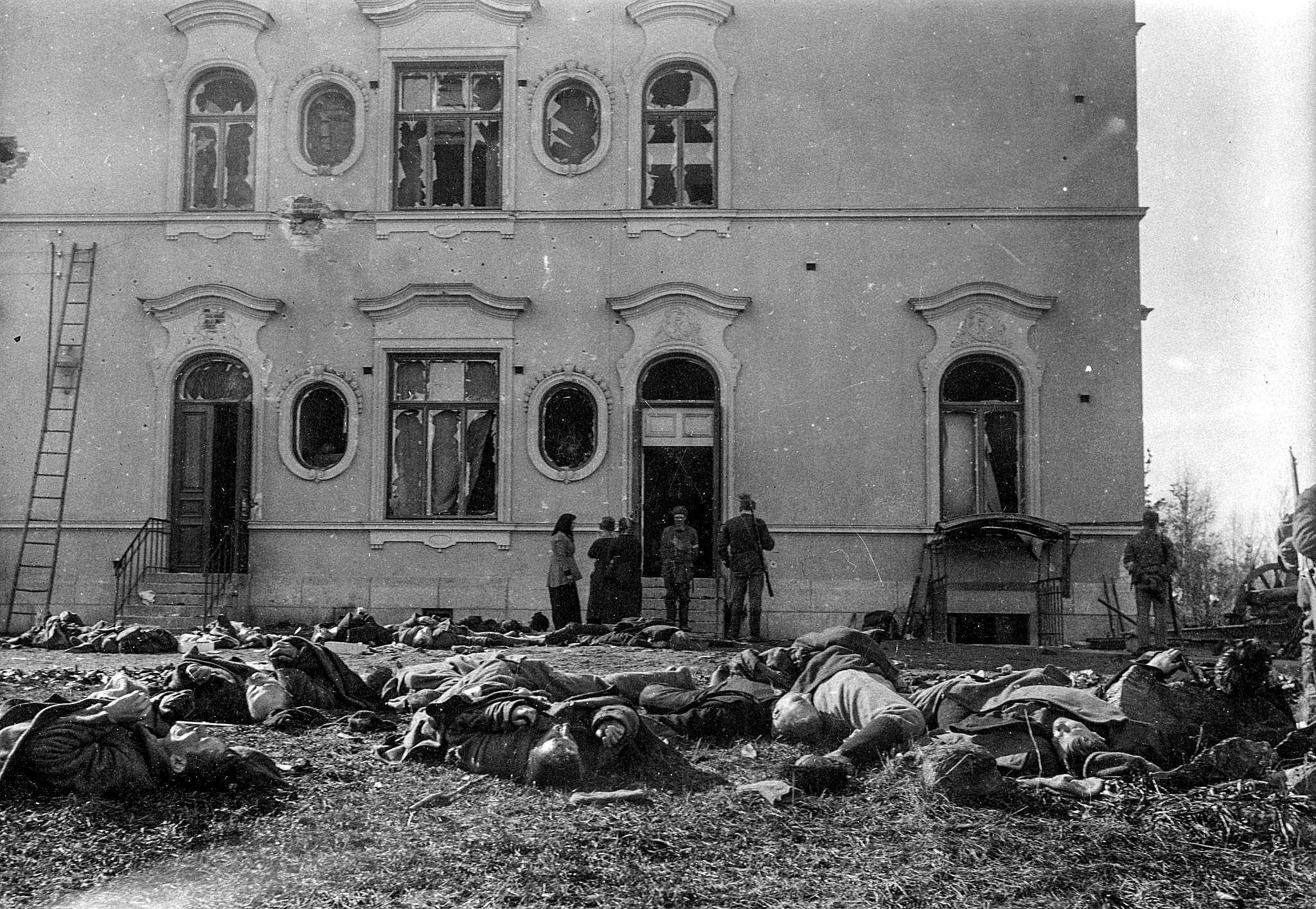 Stora mängder rödgardister dödades utanför Näsilinna under den dag då Melins kompani hade intagit det.