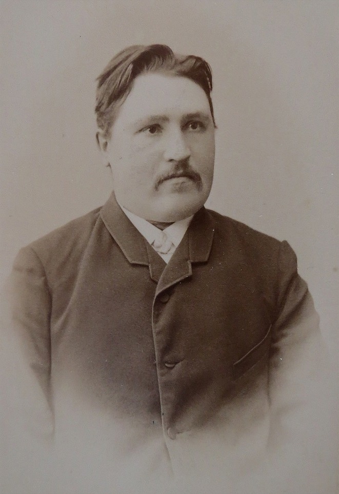 Folkskolläraren J. J. Wadström som år 1902 blev läskedryckstillverkare i Dagsmark, då han grundade Lappfjärd Läskedrycksfabrik.
