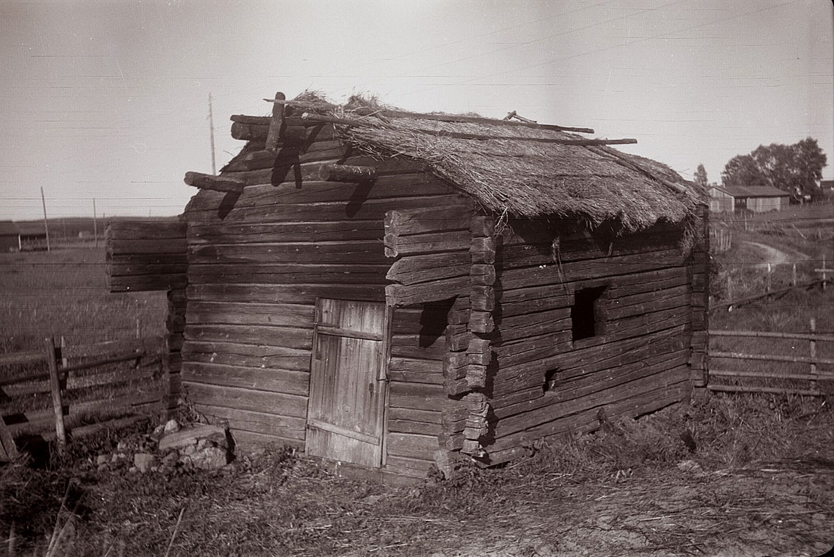 Gammal rökbastu som torde tillhöra Arvid Mannfolk.