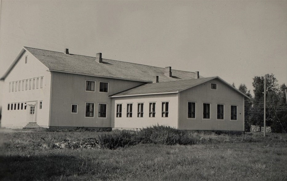 Lokalen fotograferad från öster av närmaste grannen Ingmar Rosengård.