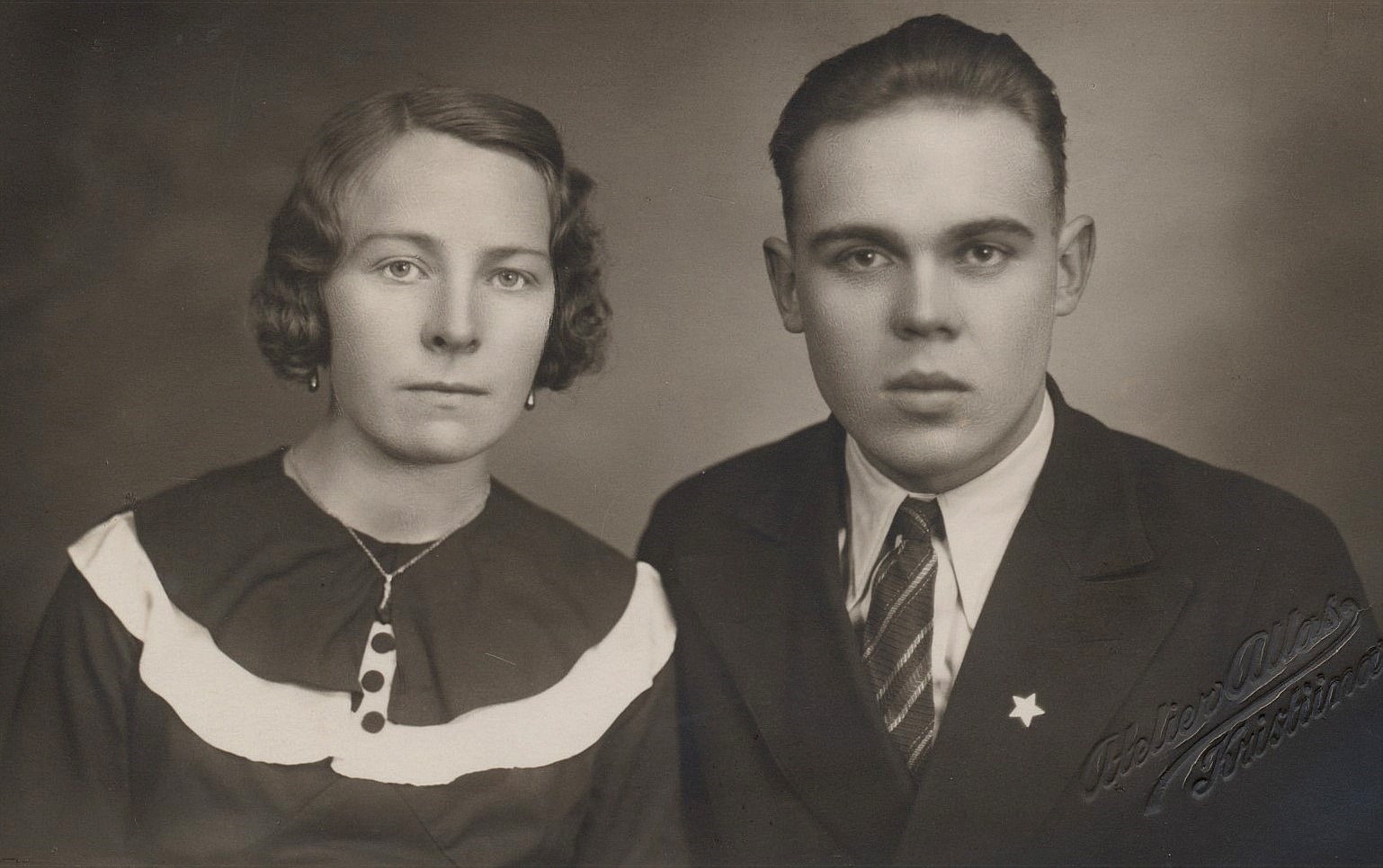 Julen 1937 gifte sig Signe med Lennart Grans, som var son till "Mattas-Viktor" och Hilda Grans.